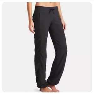 NWOT! Athleta Ruched and Lined Athletic Draw String Jogger Pants. Size 6